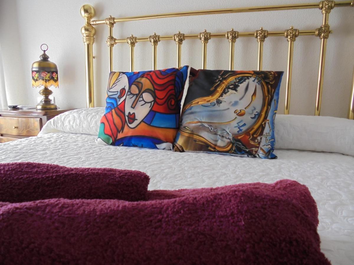 Casa Rural Cal Fuster Experience Terrades ภายนอก รูปภาพ